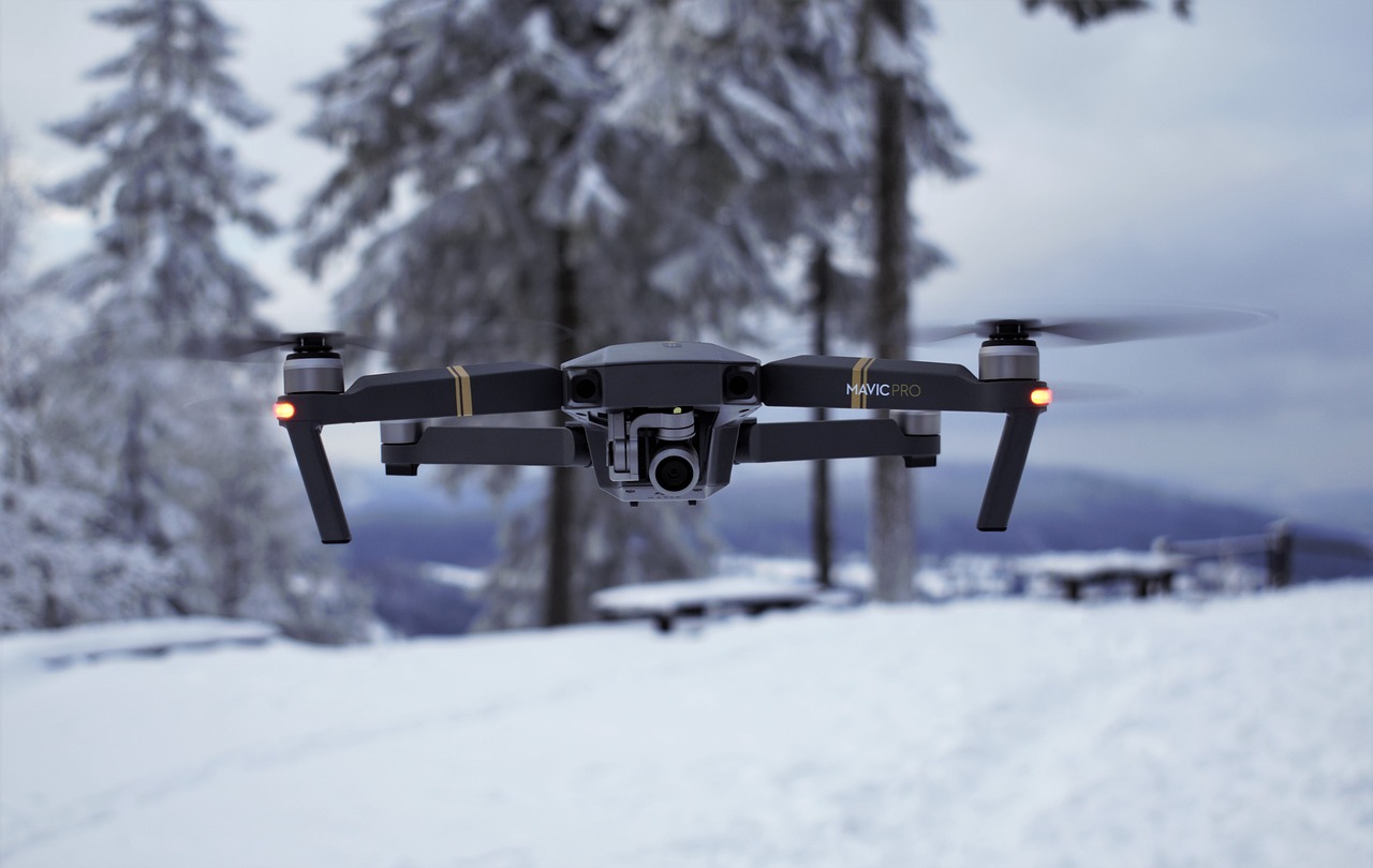 drone-dji-neige