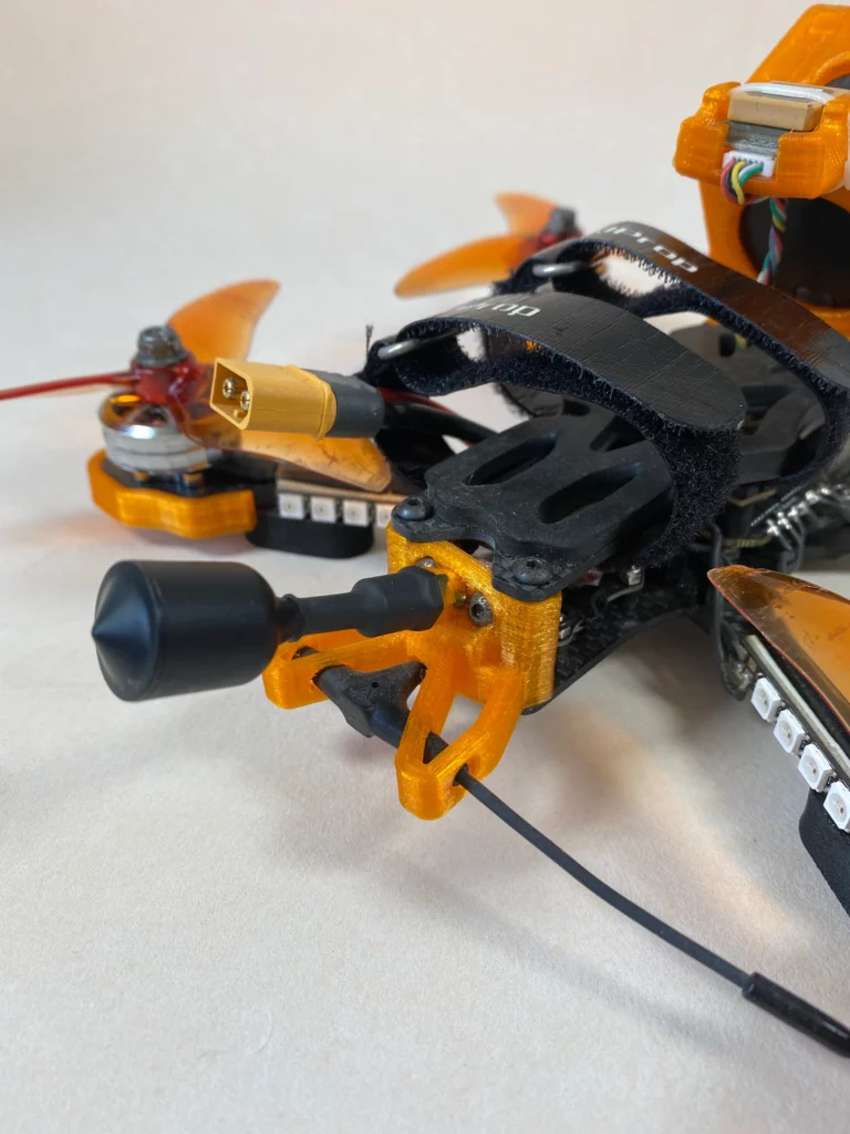 support-antenne-orange-01